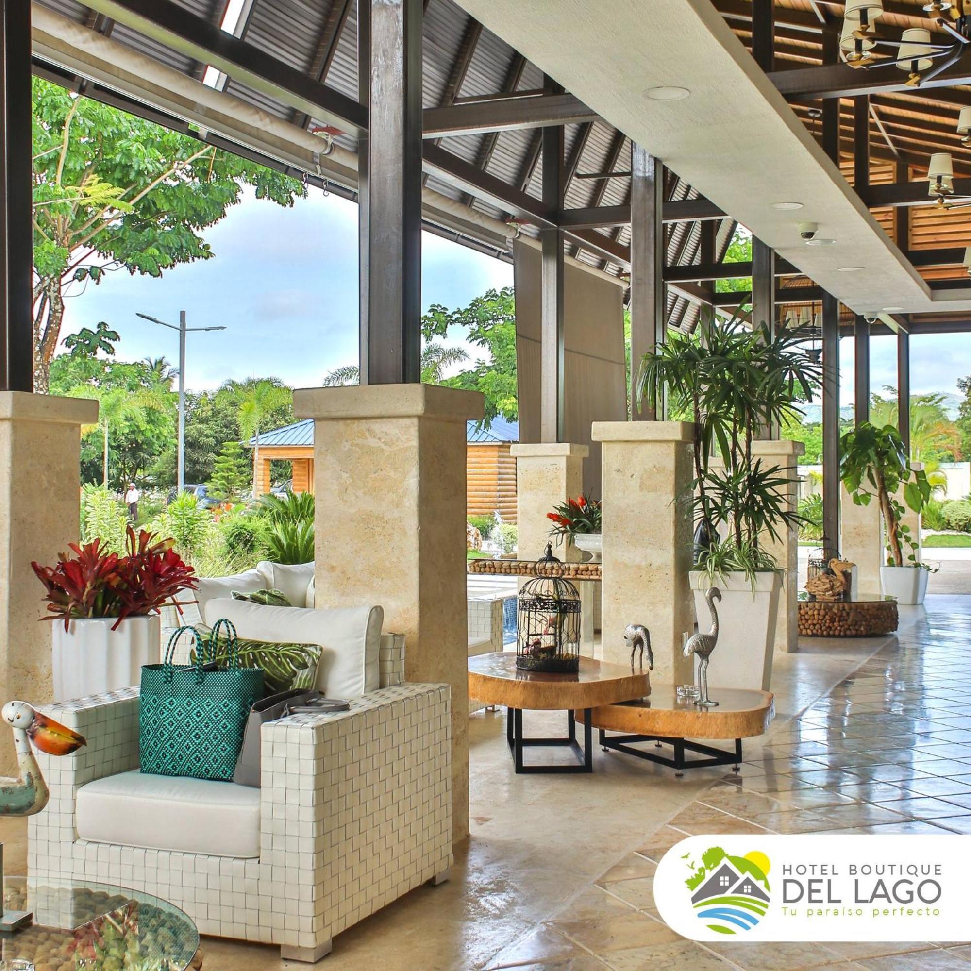 Hotel Boutique Del Lago นากวา ภายนอก รูปภาพ