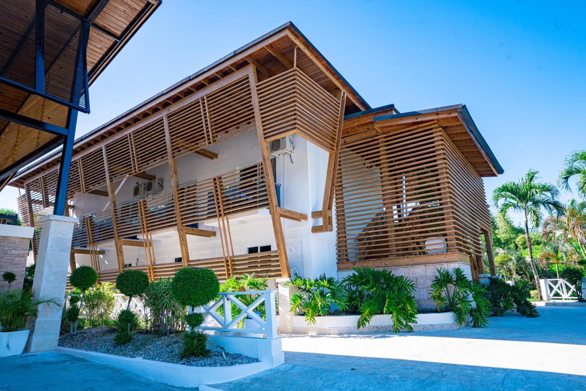 Hotel Boutique Del Lago นากวา ภายนอก รูปภาพ